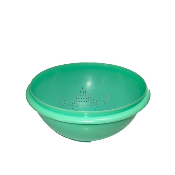 Tupperware Vintage 1970s Jadeite Green Colander Strainer Bowl‎ #339 Retro USA - Picture 1 of 5